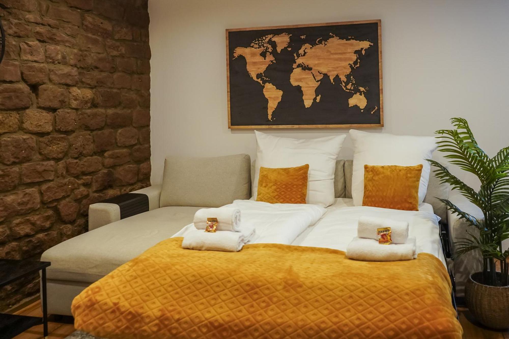 7Seas Boutique Aparthotel Homburg - Stilvoll, Digital & Ideal Fuer Familie & Business Dış mekan fotoğraf