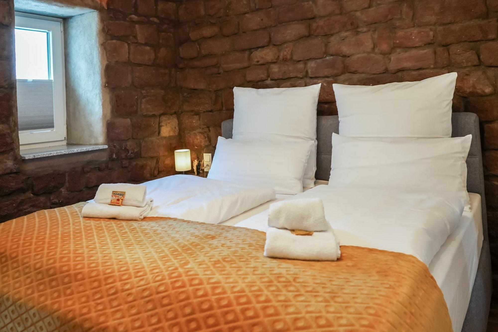 7Seas Boutique Aparthotel Homburg - Stilvoll, Digital & Ideal Fuer Familie & Business Dış mekan fotoğraf