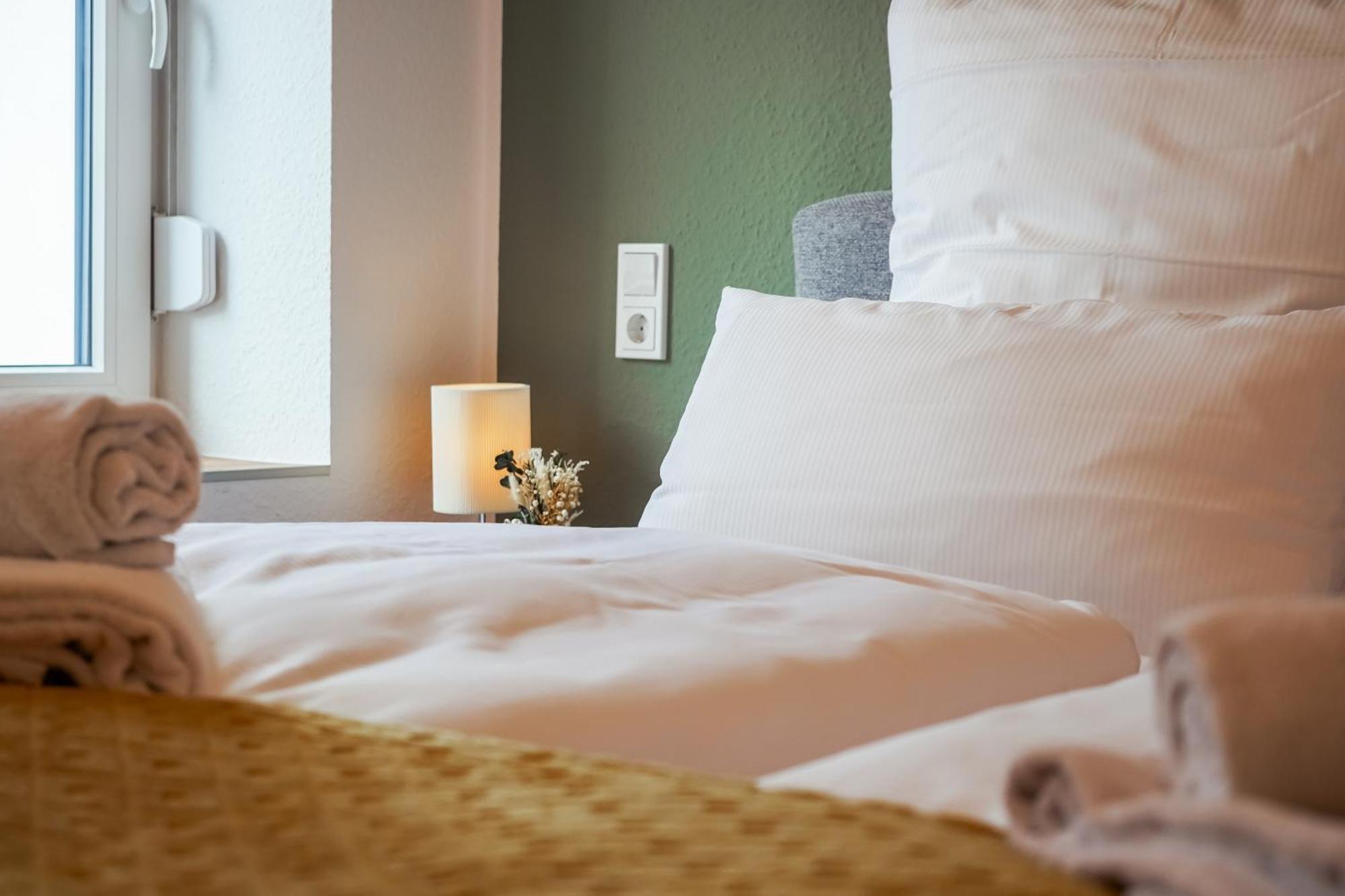 7Seas Boutique Aparthotel Homburg - Stilvoll, Digital & Ideal Fuer Familie & Business Oda fotoğraf